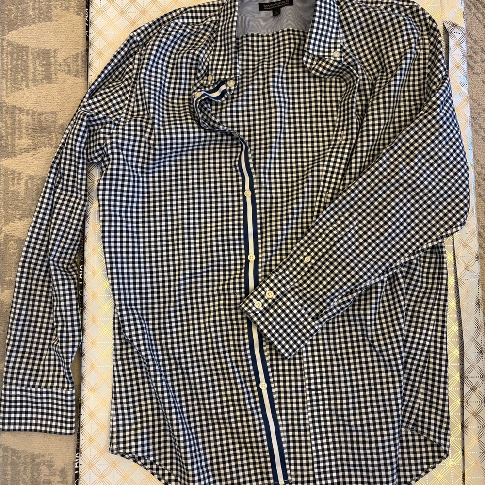 Banana Republic navy and White Checkered Men's Shirt